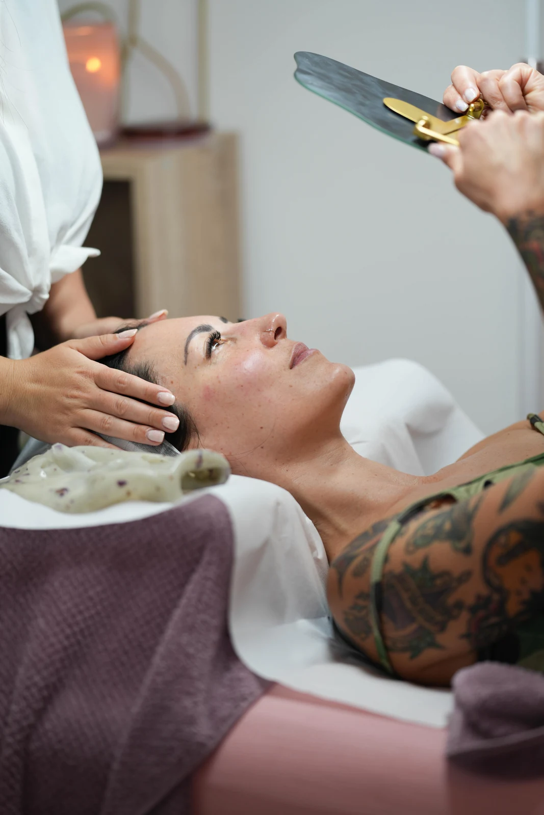 Trattamento viso in cabina all Atelier di Bellezza